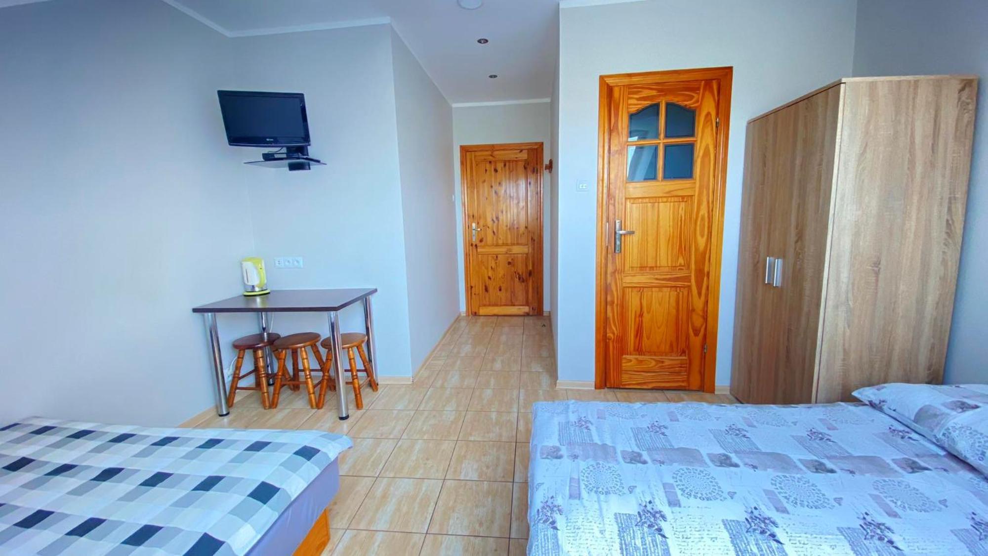 Pokoje Goscinne R10 Rewa Exteriér fotografie