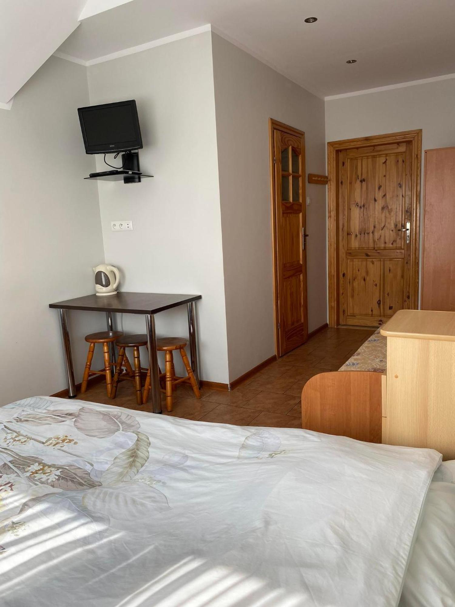 Pokoje Goscinne R10 Rewa Exteriér fotografie